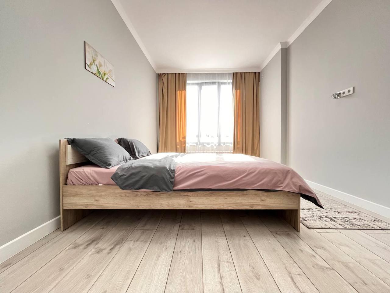 свой дом Elif Garden, In Svoydom Apartment *